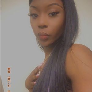 Meet your Posher, Millisa